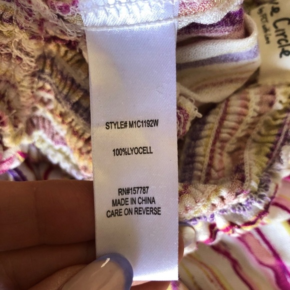 Love Circle brand wide leg flowy stripe pant size L - Picture 4 of 4